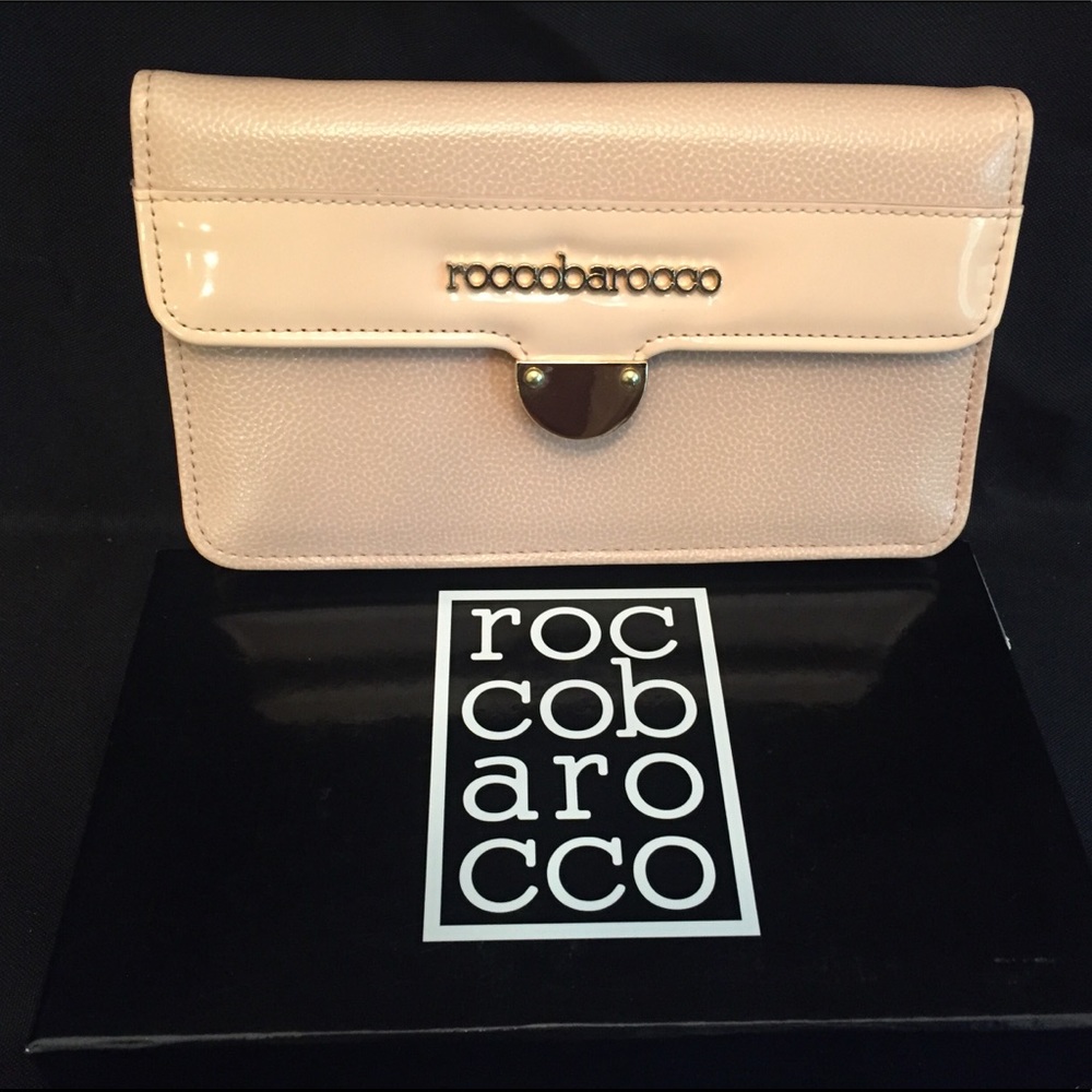 Roccobarocco light pink wristlet/wallet